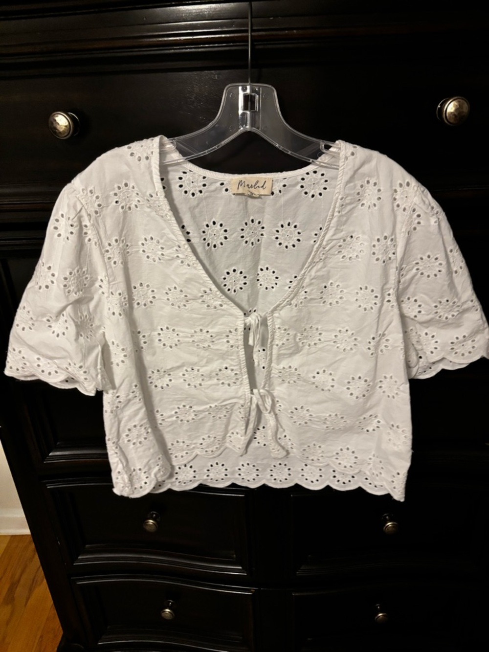 Marled White Eyelet Tie-Front Cropped Blouse